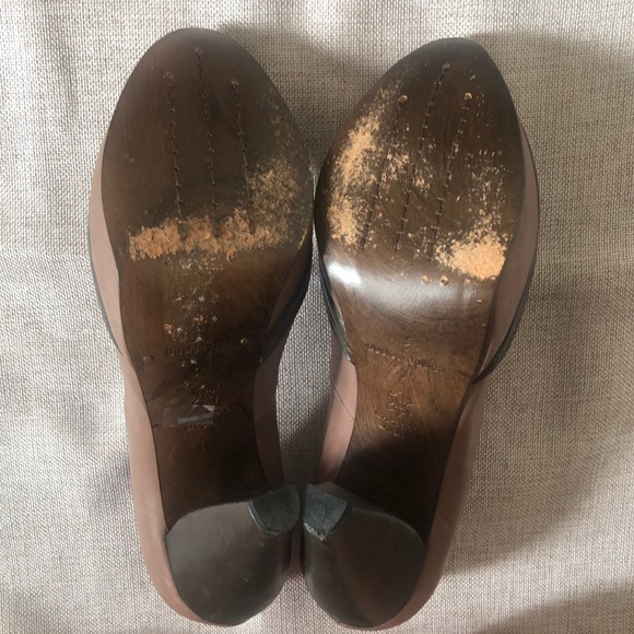 Shoes - Picture 5 of 6